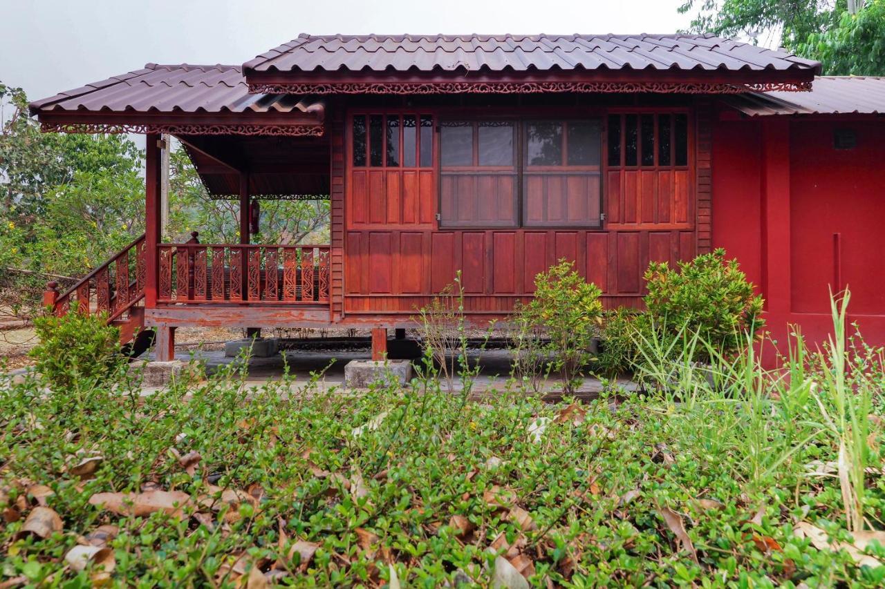 Oyo 758 プファタラ リゾート Ban Mae Khachan エクステリア 写真